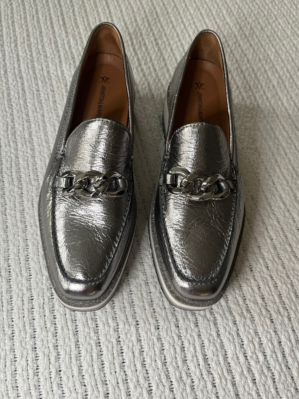 Johnston & Murphy Silver Chain Loafer